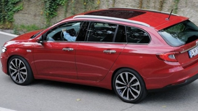 Nuova Fiat Tipo 2016 station wagon