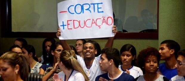 Os alunos querem aula, mas de qualidade. Os alunos querem aula, mas de qualidade.