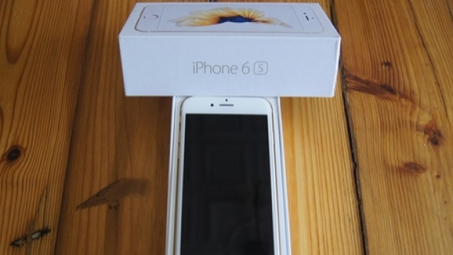 Immagine: iPhone 6S targato Apple