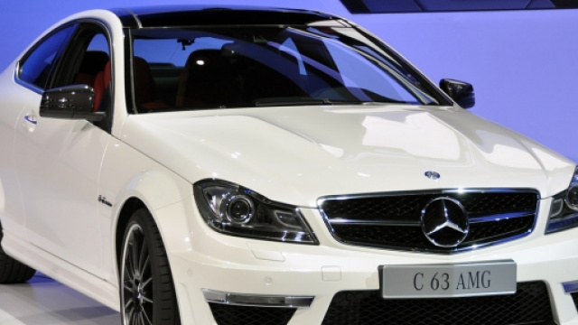 la nuova Mercedes C Coupé bianca