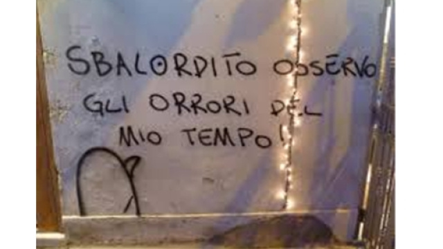 Sbalordito osservo gli orrori del mio tempo