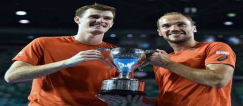 Bruno, à direita, venceu o Australian Open de 2016