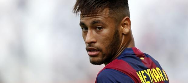 Neymar quer muito voltar ao Brasil Neymar quer muito voltar ao Brasil