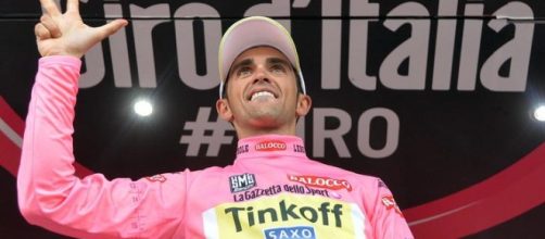 Alberto Contador in maglia rosa