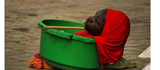 Lamentable situación de pobreza en Nigeria. Lamentable situación de pobreza en Nigeria.