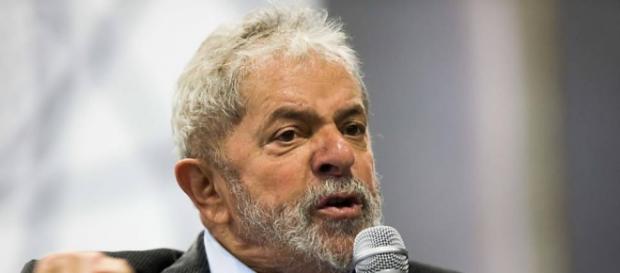Lula já não conta com o mesmo prestígio popular Lula já não conta com o mesmo prestígio popular