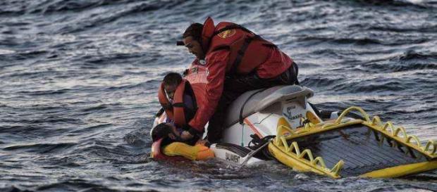 Mais um naufrágio perto da costa da Turquia Mais um naufrágio perto da costa da Turquia