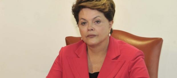 Presidenta Dilma Rousseff se mostra otimista. Presidenta Dilma Rousseff se mostra otimista.