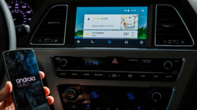 Fiat e Ford supporteranno CarPlay e Android Auto
