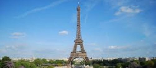Panorama parigini con la Tour Eiffel.