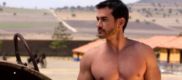 David Zepeda está no ar no Brasil com A Dona. David Zepeda está no ar no Brasil com A Dona.