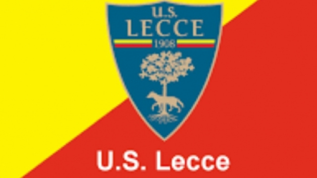 Il Lecce affronta la Lupa Castelli Romani.