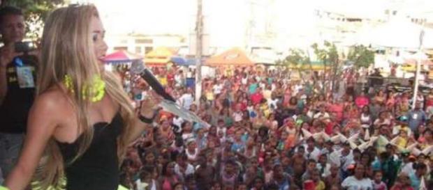 Carla Verde pivô do ciumes de Ivete Sangalo Carla Verde pivô do ciumes de Ivete Sangalo