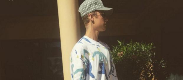 Justin posando al más puro estilo caribeño. Justin posando al más puro estilo caribeño.