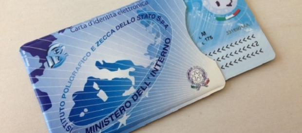 La nuova carta d'identità elettronica La nuova carta d'identità elettronica