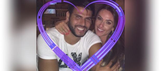 Marcelo Bimbi e Nicole Bahls assumem namoro Marcelo Bimbi e Nicole Bahls assumem namoro
