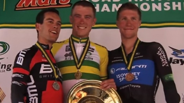 Il podio della gara dei professionisti