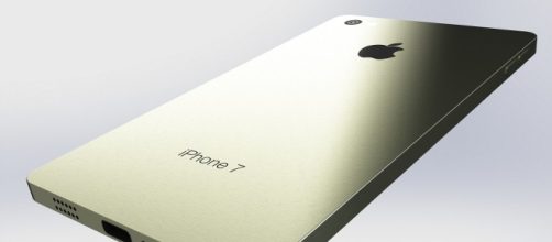 Apple iPhone 7: ricarica wireless?