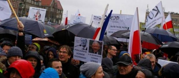 Demonstracje zwolenników KOD grudzień 2015 Demonstracje zwolenników KOD grudzień 2015