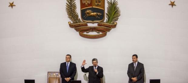 Ramos Allup se juramenta como Presidente de la AN Ramos Allup se juramenta como Presidente de la AN