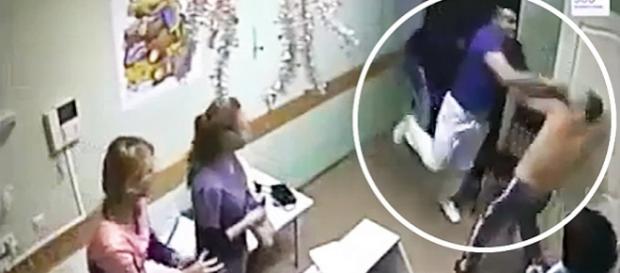 Lovitura fatală dată de medic pacientului-Youtube Lovitura fatală dată de medic pacientului-Youtube