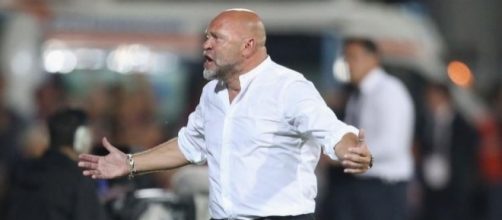 Rabbia e incredulità di Serse Cosmi, il Trapani contro il Cittadella ha fallito davvero l'inverosimile in termini di palle-gol