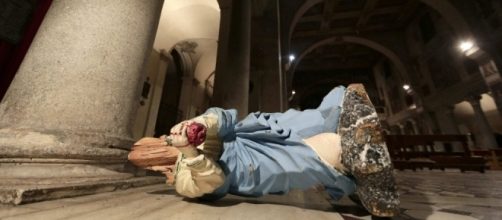 Roma, folle sfregia due statue nella chiesa di Santa Prassede ... - repubblica.it