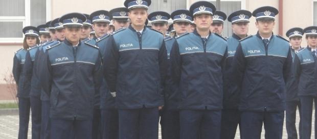 peste 2000 de români vor fi încadrați în Poliția Română peste 2000 de români vor fi încadrați în Poliția Română