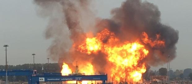 Germania, Francoforte stabilimento Basf in fiamme Germania, Francoforte stabilimento Basf in fiamme