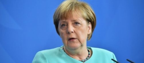 Angela Merkel è perplessa dinanzi alla possibilità di nuove sanzioni contro Mosca