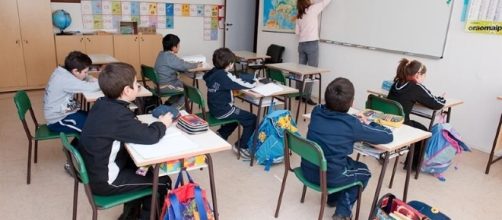 http://www.julienews.it/notizia/dal-mondo/gb-questionari-scolastici-siete-italiani-siciliani-o-napoletani/366971_dal-mondo_2.html
