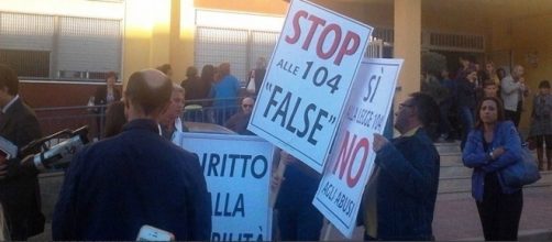 Ultime notizie scuola, martedì 11 ottobre 2016: stangata contro i 'furbetti della legge 104' - foto grandangoloagrigento.it