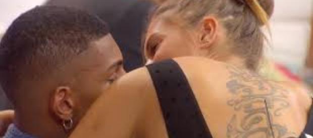 Marvin et Maéva vont s'installer ensemble ! Marvin et Maéva vont s'installer ensemble !
