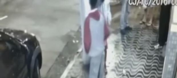 Na imagem, o jovem que acabou sendo baleado em uma tentativa de assalto Na imagem, o jovem que acabou sendo baleado em uma tentativa de assalto
