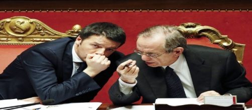 Matteo Renzi e Pier Carlo Padoan.