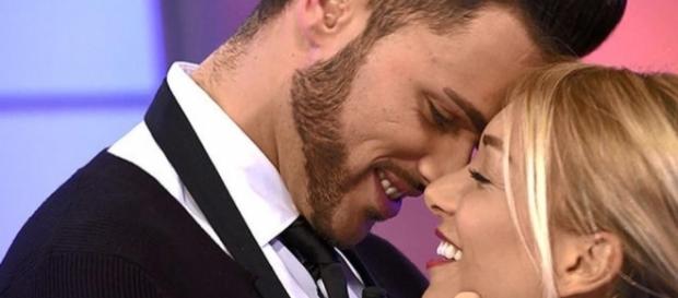 MYHYV: Traian y Elisa, una relación clandestina fuera de MYHYV - lavanguardia.com MYHYV: Traian y Elisa, una relación clandestina fuera de MYHYV - lavanguardia.com