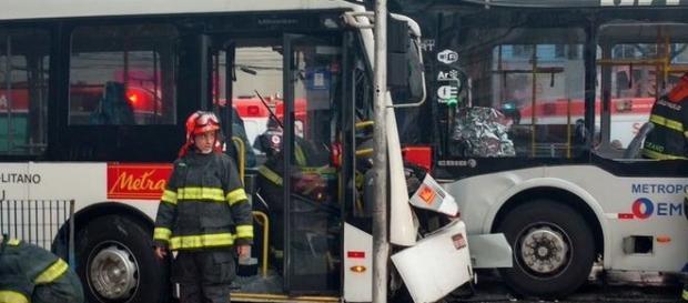 Acidente de tróleibus em Diadema Acidente de tróleibus em Diadema