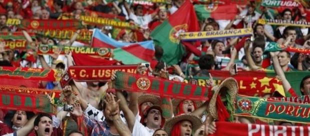 Adeptos viveram como nunca este 2016 dentro e fora de Portugal! Adeptos viveram como nunca este 2016 dentro e fora de Portugal!