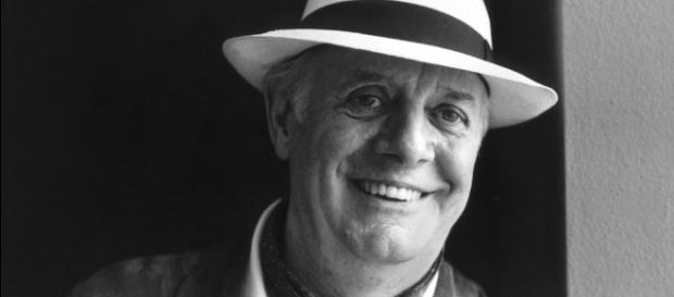 El autor, premio Nobel de Literatura El autor, premio Nobel de Literatura