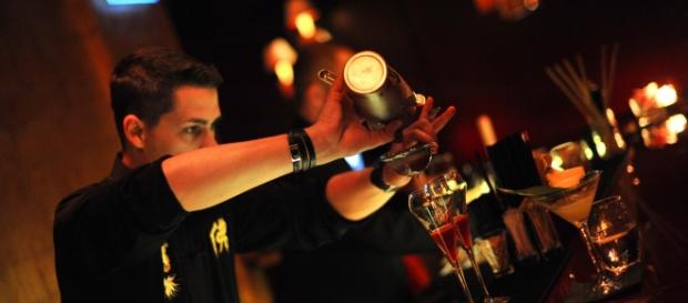Ingerir bebidas geladas ajuda a acabar com sensação de arrependimento Ingerir bebidas geladas ajuda a acabar com sensação de arrependimento