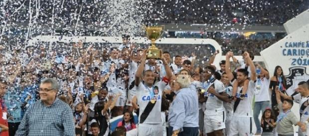 Festa do Vasco ao garantir o bicampeonato carioca, em 2016 (Foto: Sportv) Festa do Vasco ao garantir o bicampeonato carioca, em 2016 (Foto: Sportv)