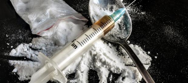 Francia: apre la prima 'shooting room' per il consumo della droga. Francia: apre la prima 'shooting room' per il consumo della droga.
