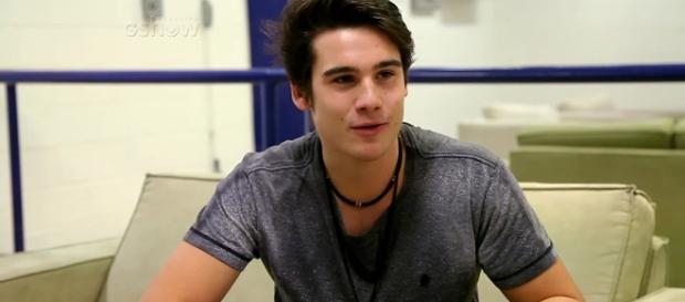 Nicolas Prattes é Zac em Rock Story Nicolas Prattes é Zac em Rock Story