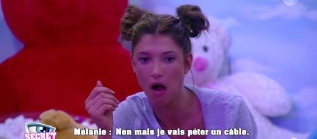 #SS10 #SecretStory - Au bout du rouleau, Mélanie craque ! #SS10 #SecretStory - Au bout du rouleau, Mélanie craque !