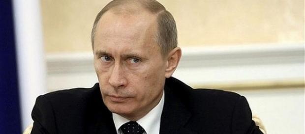 Vladimir Putin disse que a Síria não se transformará em um celeiro de terroristas Vladimir Putin disse que a Síria não se transformará em um celeiro de terroristas