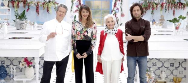 Bake Off Italia 2016 replica 14 ottobre Bake Off Italia 2016 replica 14 ottobre