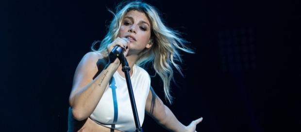 Gossip: Emma Marrone, amata dai colleghi ma contestata dalla stampa. Gossip: Emma Marrone, amata dai colleghi ma contestata dalla stampa.