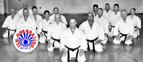 il gruppo di Maestri della Ten No Karate-do di Montichiari guidati da Ciro Varone