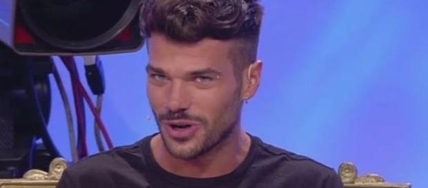 Claudio Sona: nuovi dubbi sul tronista di Uomini e Donne - leggo.it Claudio Sona: nuovi dubbi sul tronista di Uomini e Donne - leggo.it