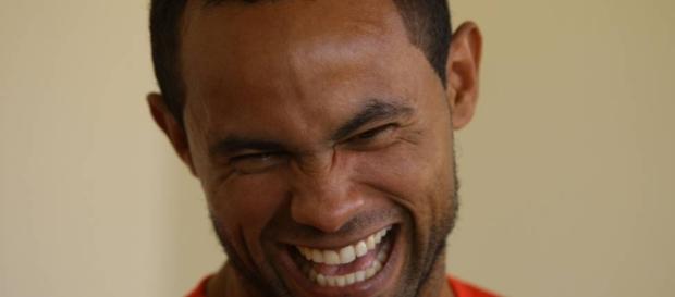 Ex-goleiro Bruno pode voltar aos gramados. Ex-goleiro Bruno pode voltar aos gramados.